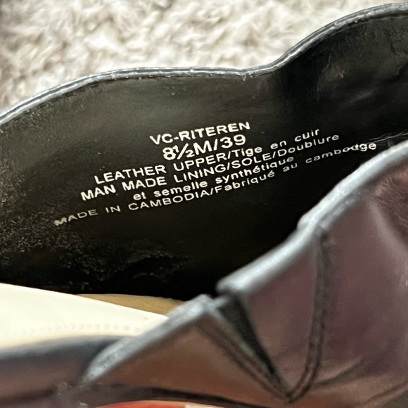 Vince Camuto Slides - Picture 4 of 4